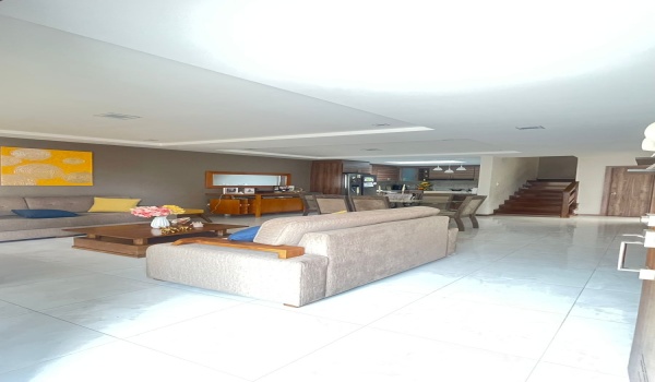 CASA EN VENTA
CUENCA
CASA EN CUENCA 